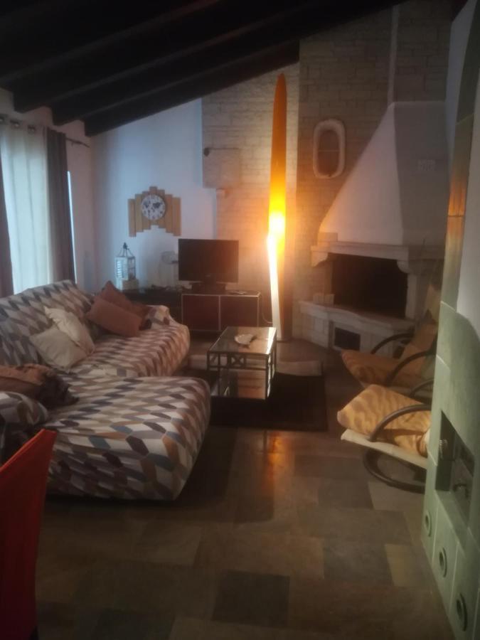 Villa Edward Premantura Bagian luar foto
