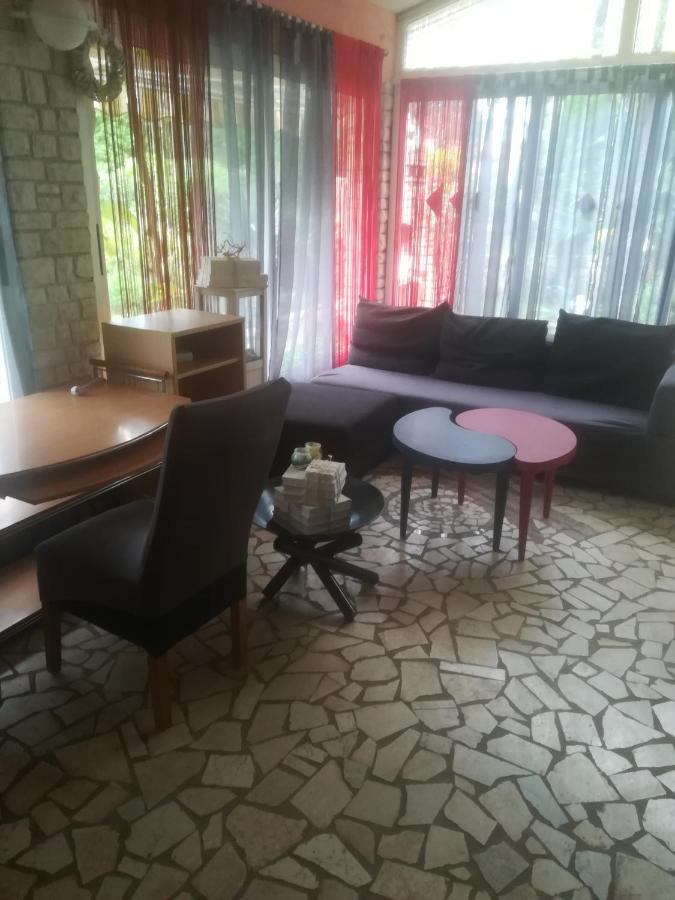 Villa Edward Premantura Bagian luar foto